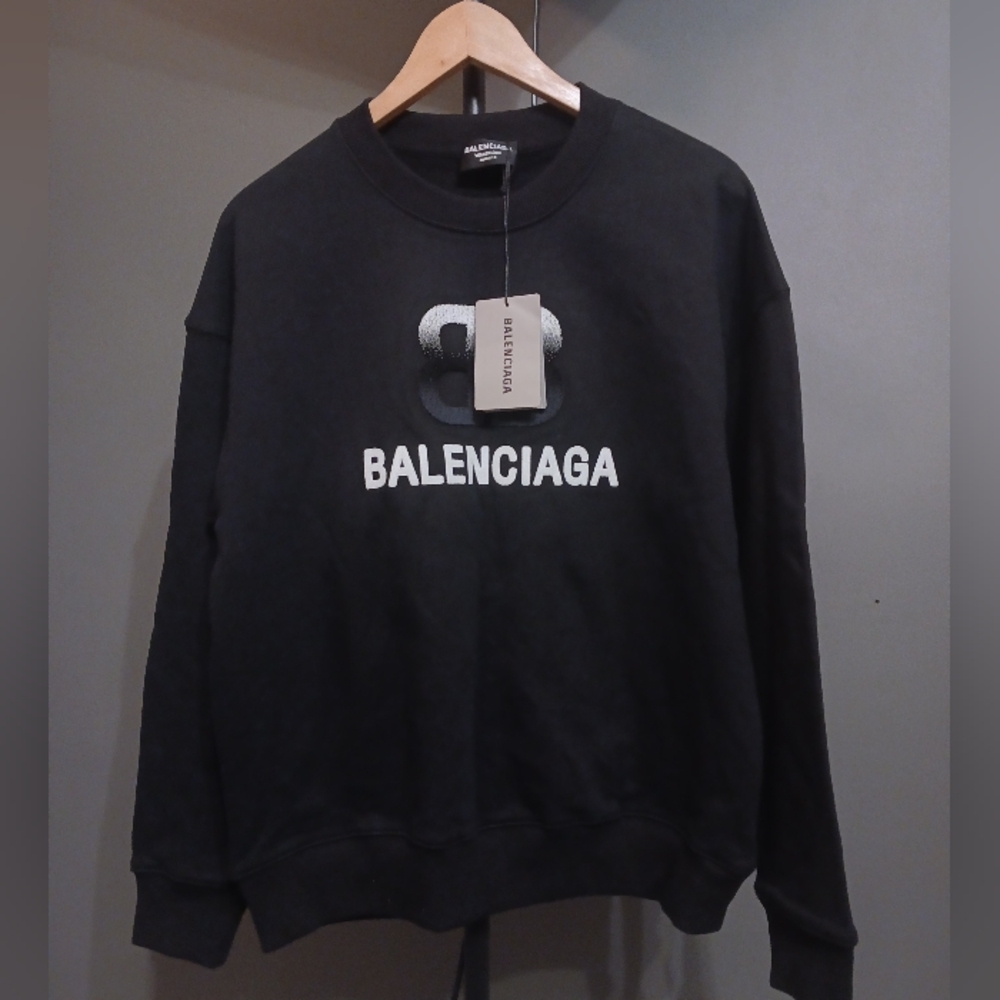NWT Balenciaga Black Sweatshirt Size M - Picture 4 of 6